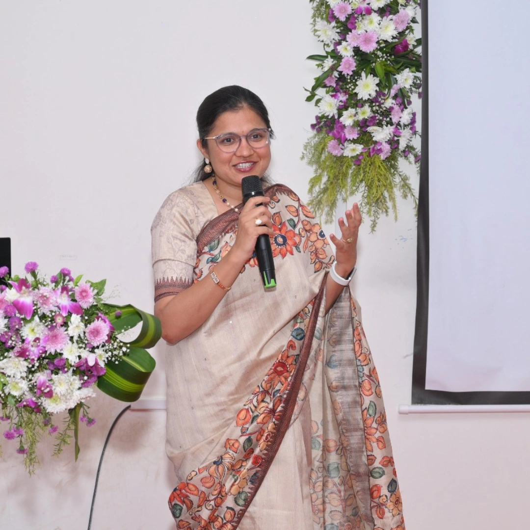 13-Year-Old Girl Donates Hair for Cancer Patients — A Heartwarming Gesture Supported by Happy Kids Foundation<br />
